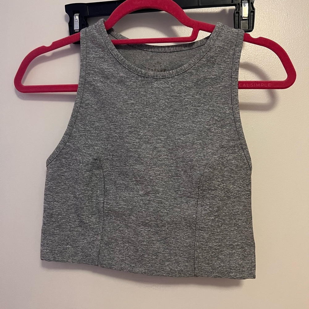 Rumble crop top. Size medium